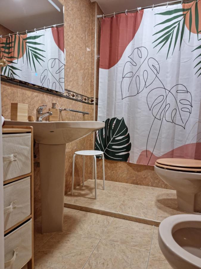 Casa Roman Sport León Buitenkant foto